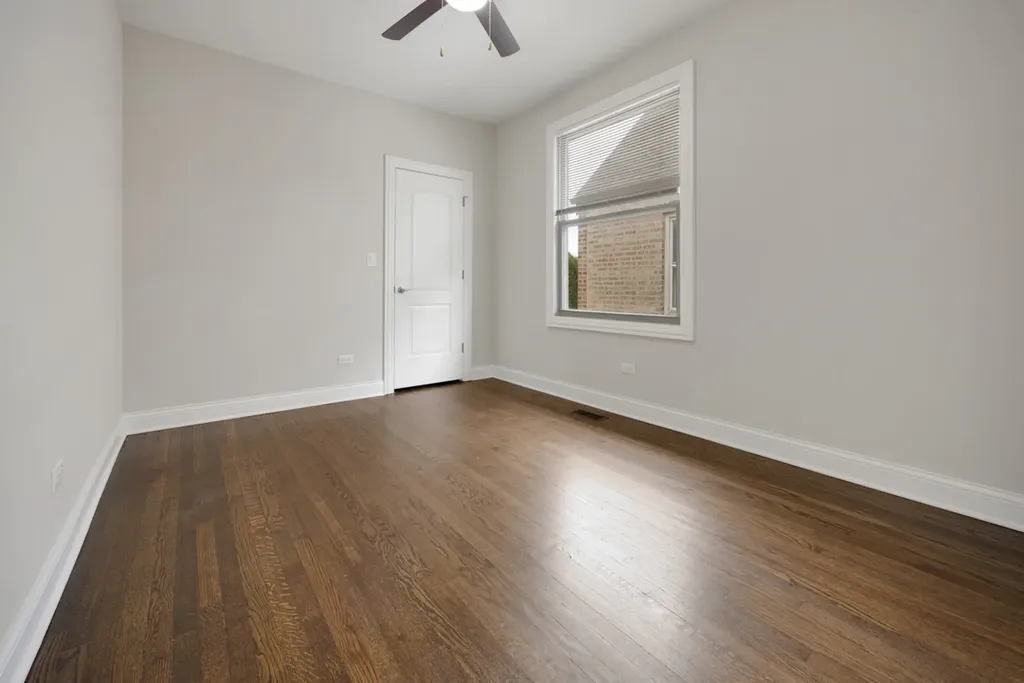 1328 West 98th Street Chicago IL 60643