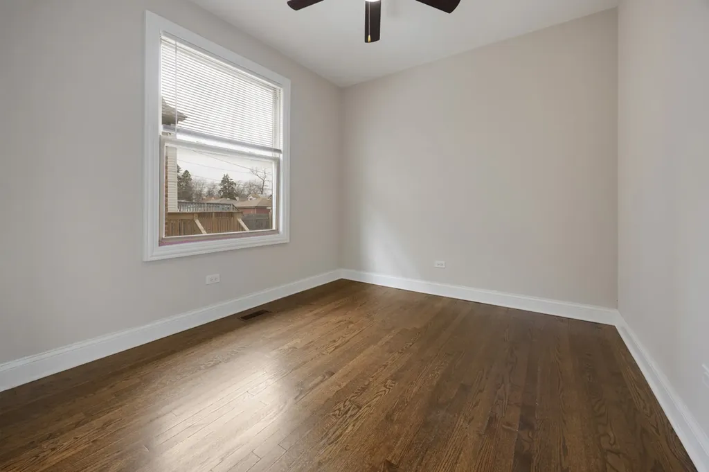 1328 West 98th Street Chicago IL 60643
