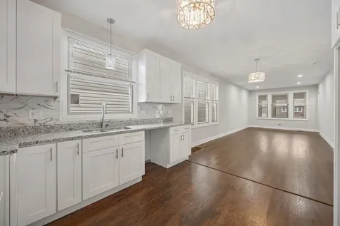 1328 West 98th Street Chicago IL 60643