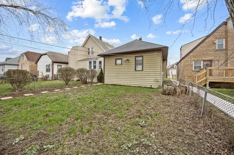 1328 West 98th Street Chicago IL 60643