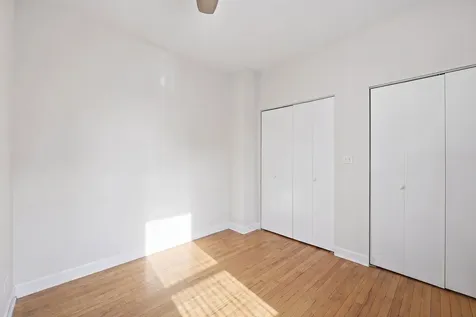 4343 North Sacramento Avenue Chicago IL 60618
