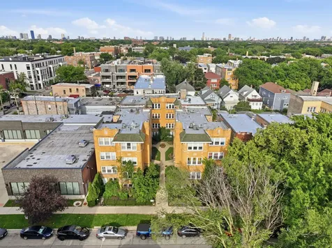 4343 North Sacramento Avenue Chicago IL 60618
