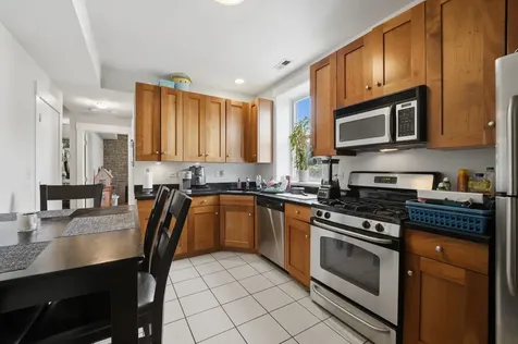 4343 North Sacramento Avenue Chicago IL 60618
