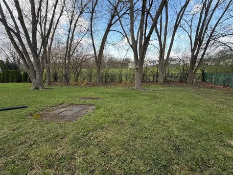 18106 Charlemagne Avenue Hazel Crest IL 60429