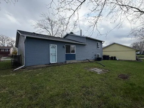 18106 Charlemagne Avenue Hazel Crest IL 60429