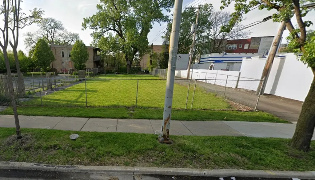 814 West Marquette Road Chicago IL 60621