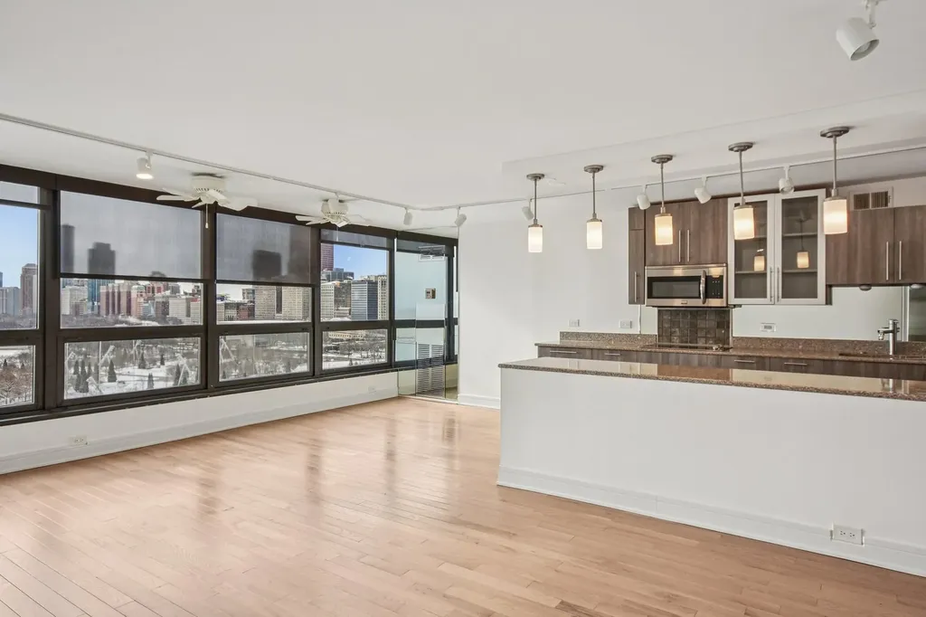 360 East Randolph Street Chicago IL 60601