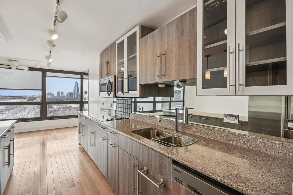 360 East Randolph Street Chicago IL 60601