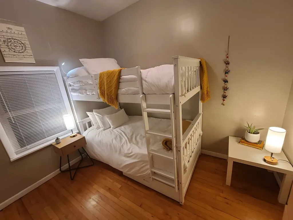 2223 North Keeler Avenue Chicago IL 60639
