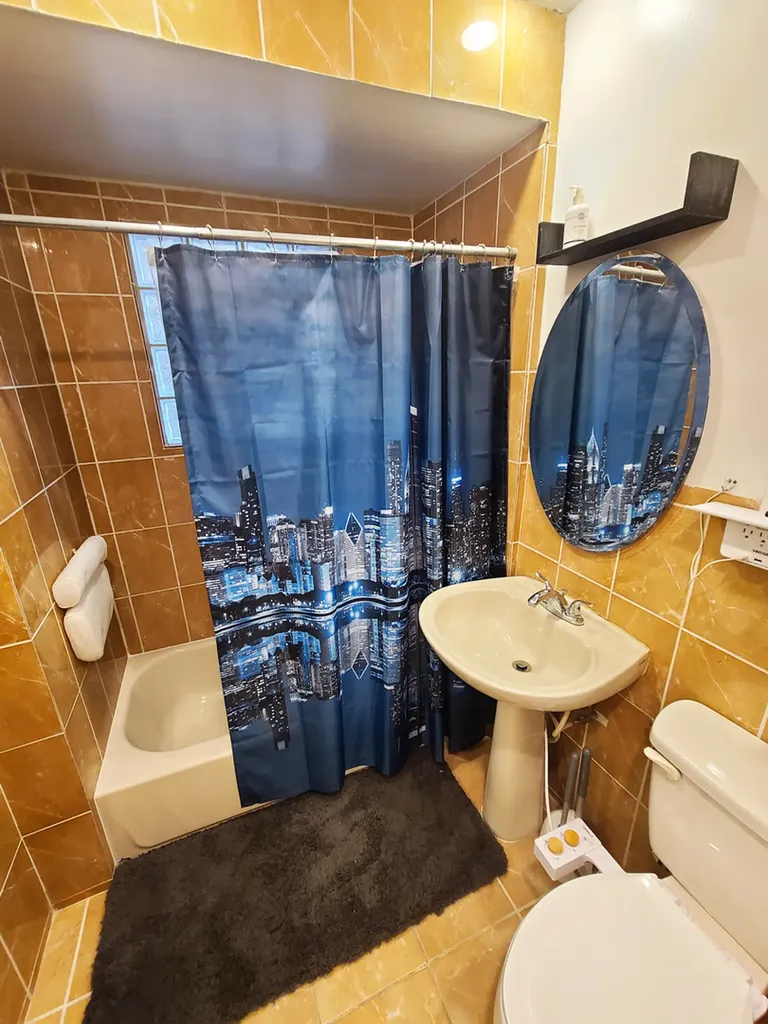 2223 North Keeler Avenue Chicago IL 60639