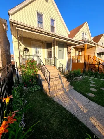 2223 North Keeler Avenue Chicago IL 60639