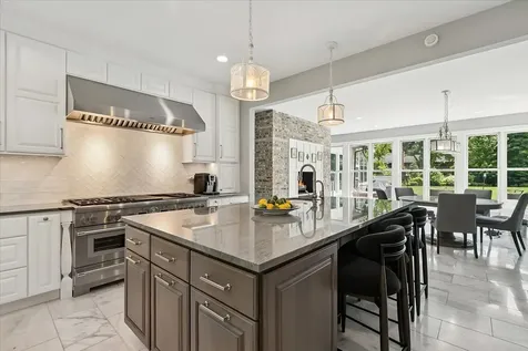 1177 Edgewood Road Lake Forest IL 60045