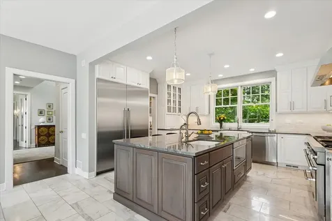 1177 Edgewood Road Lake Forest IL 60045