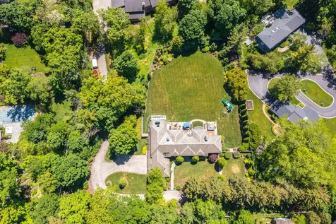 1177 Edgewood Road Lake Forest IL 60045