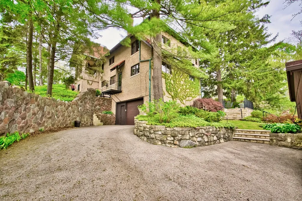 104 North Julian Street Naperville IL 60540
