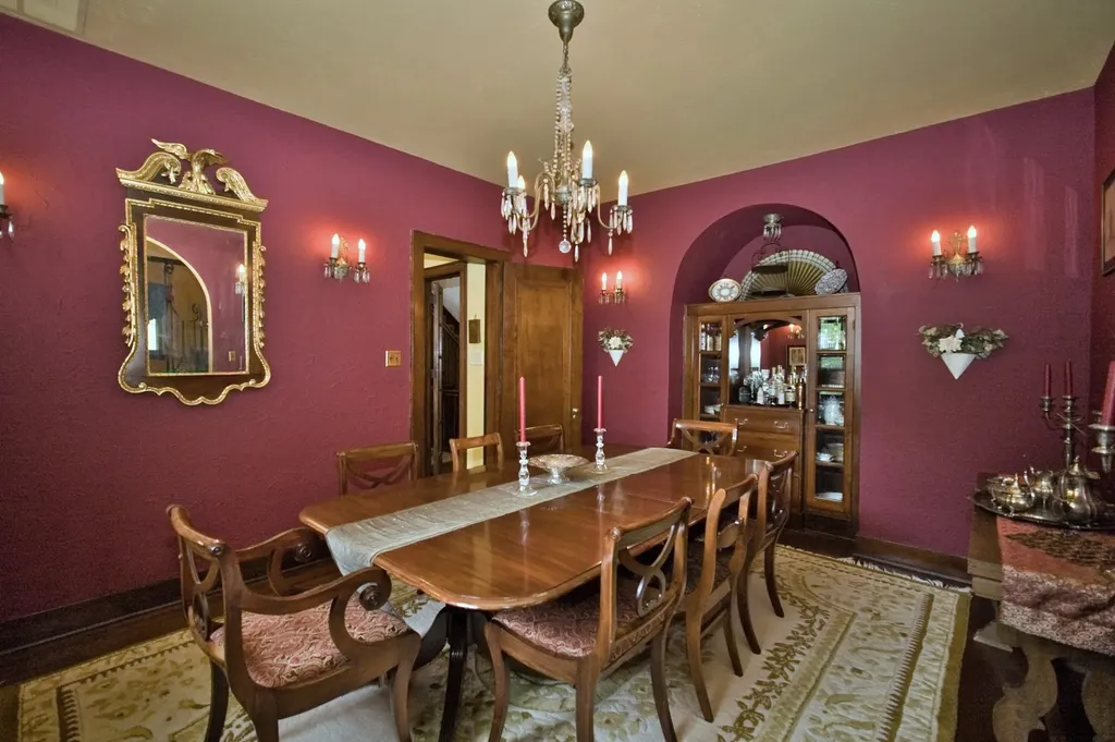 104 North Julian Street Naperville IL 60540