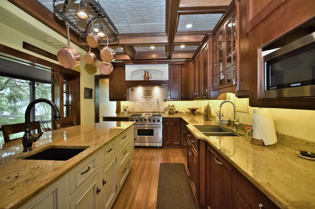104 North Julian Street Naperville IL 60540