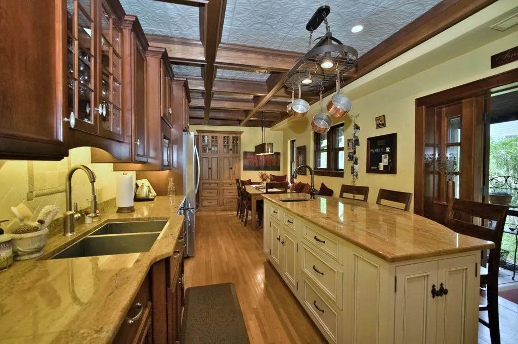 104 North Julian Street Naperville IL 60540