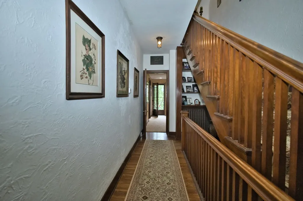 104 North Julian Street Naperville IL 60540