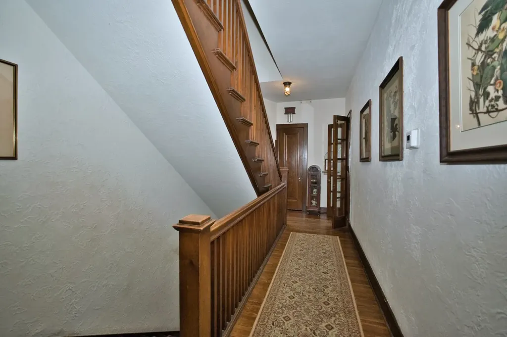 104 North Julian Street Naperville IL 60540
