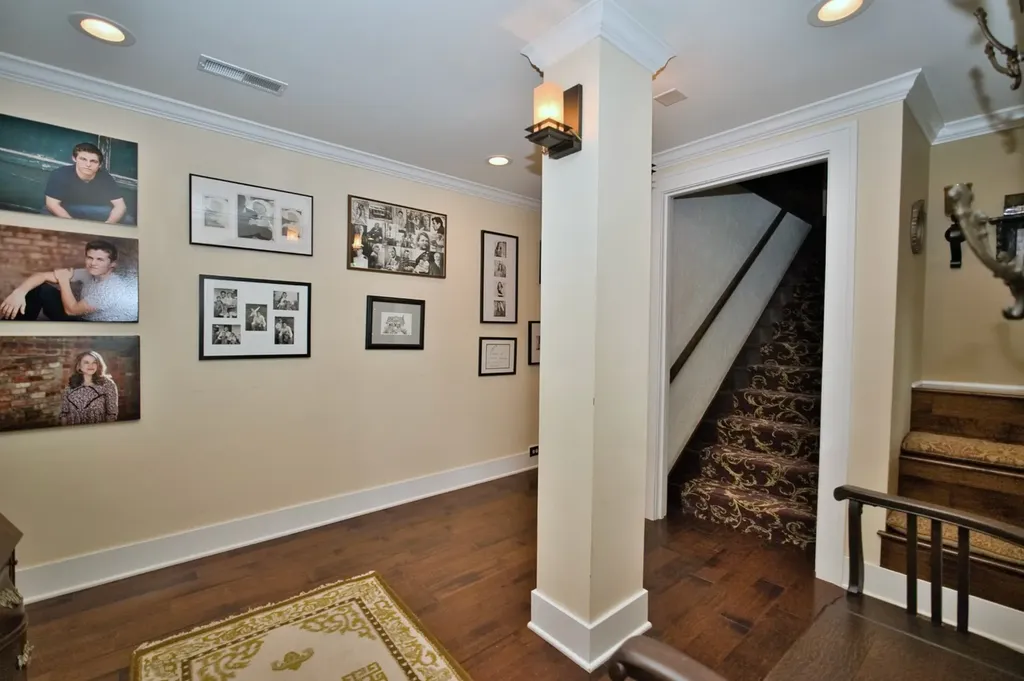 104 North Julian Street Naperville IL 60540