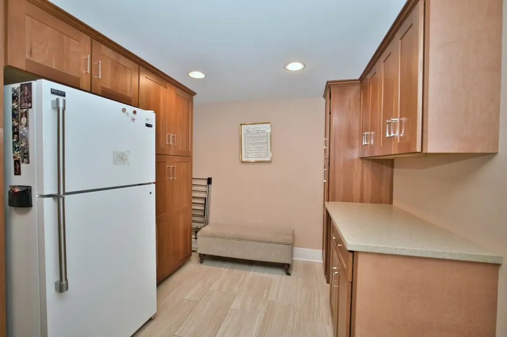 104 North Julian Street Naperville IL 60540