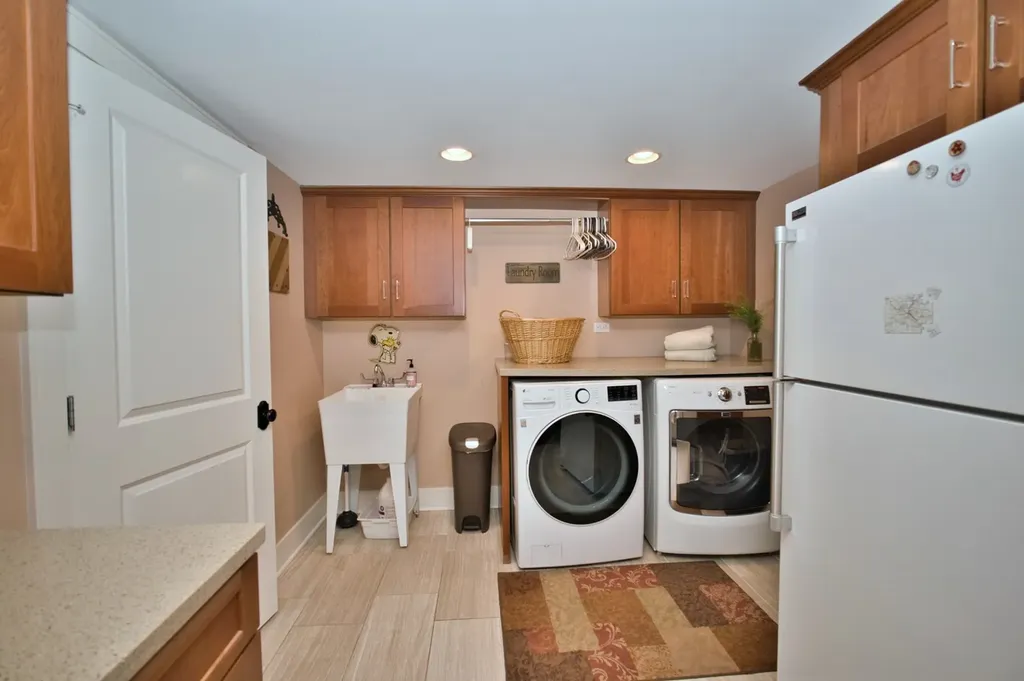 104 North Julian Street Naperville IL 60540