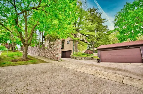 104 North Julian Street Naperville IL 60540