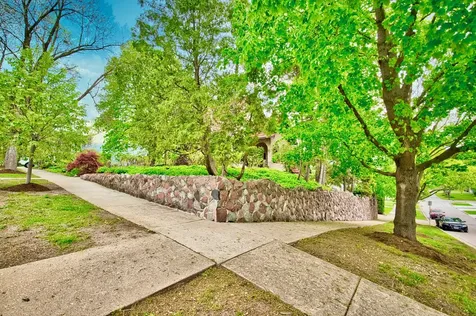 104 North Julian Street Naperville IL 60540