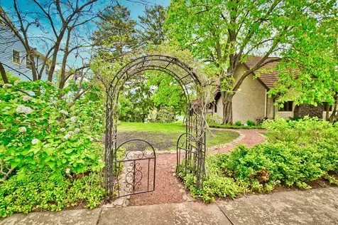 104 North Julian Street Naperville IL 60540