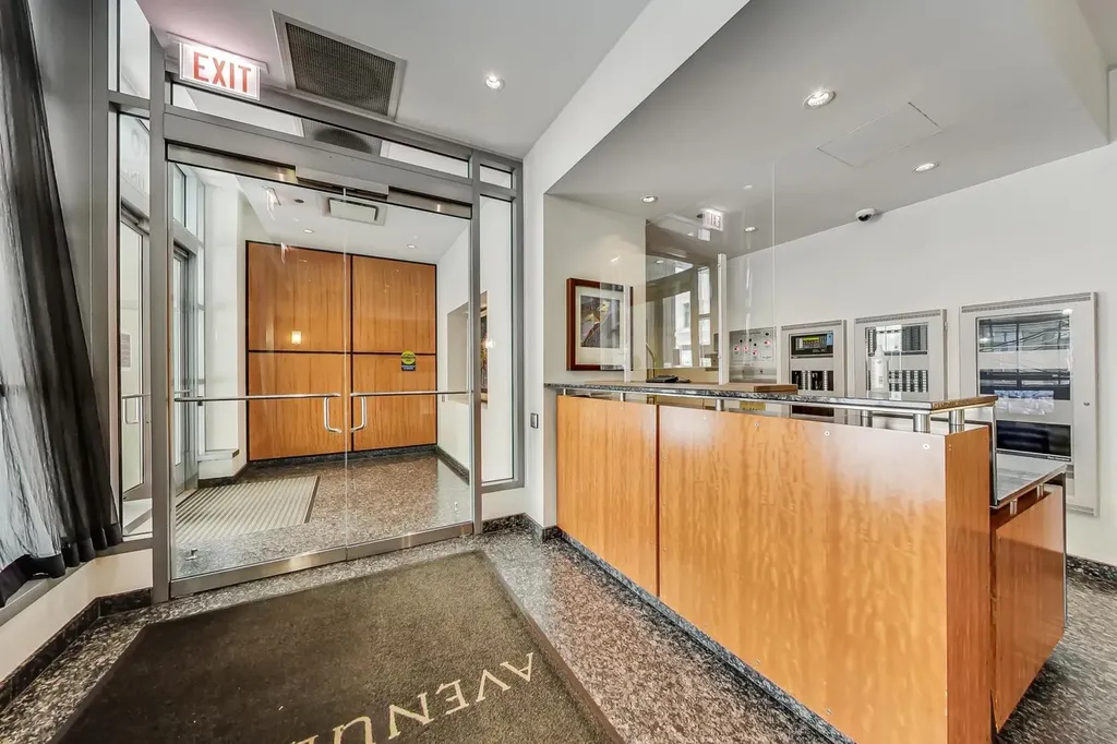 160 East Illinois Street Chicago IL 60611