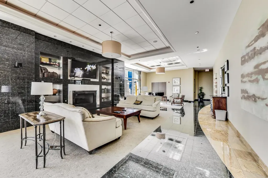 160 East Illinois Street Chicago IL 60611