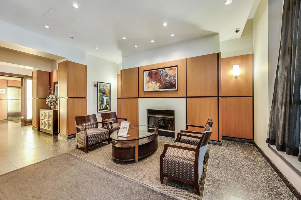 160 East Illinois Street Chicago IL 60611