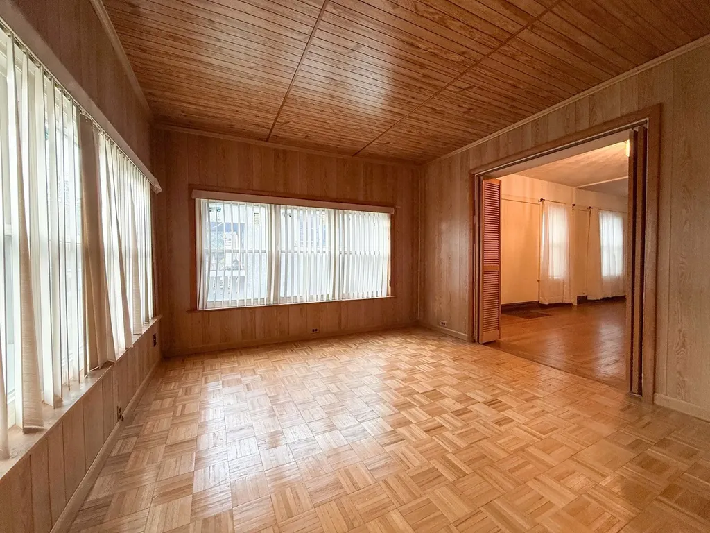 441 South Princeton Avenue Villa Park IL 60181