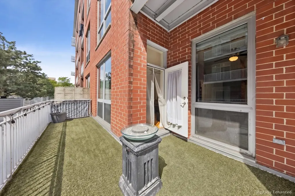 2025 South Indiana Avenue Chicago IL 60616