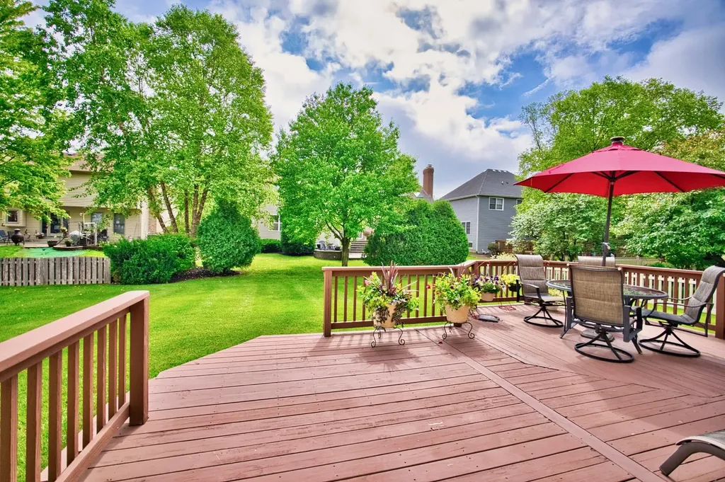114 Rhine Avenue Bolingbrook IL 60490