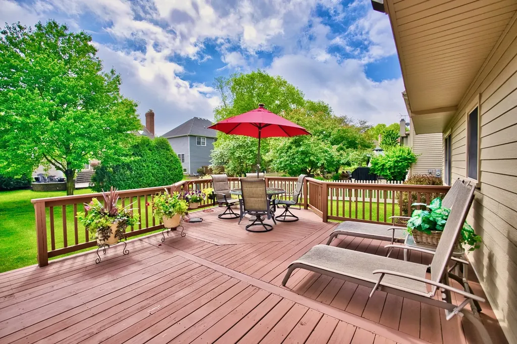 114 Rhine Avenue Bolingbrook IL 60490