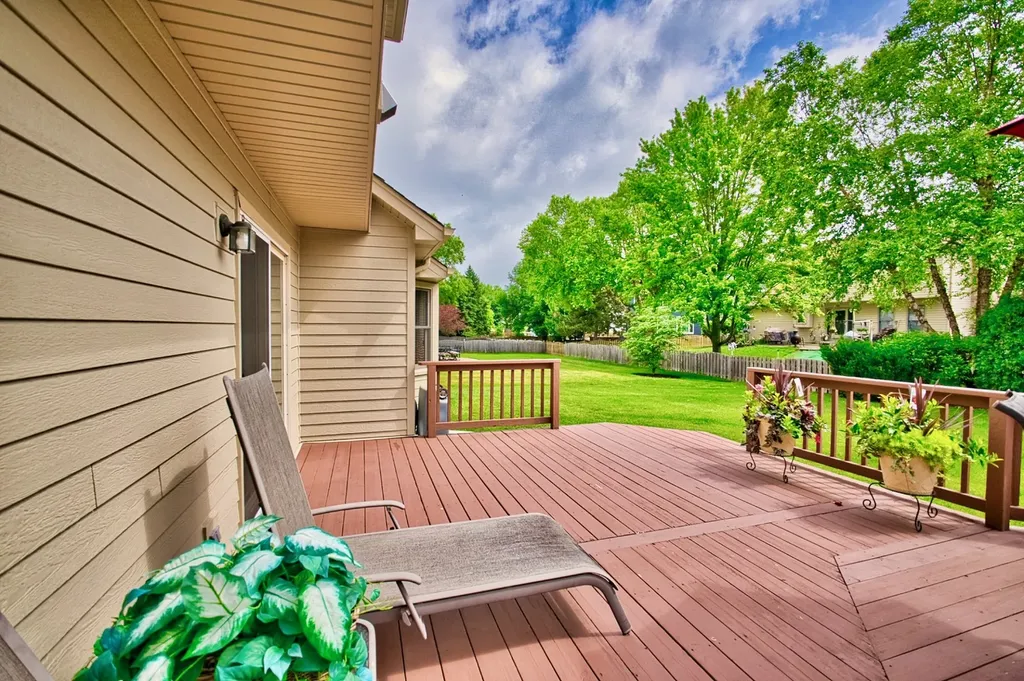 114 Rhine Avenue Bolingbrook IL 60490