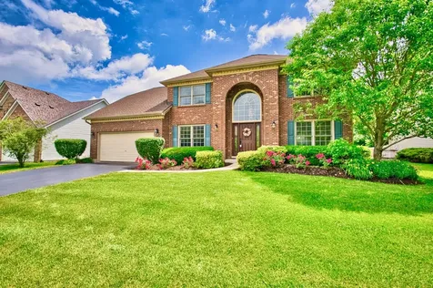 114 Rhine Avenue Bolingbrook IL 60490