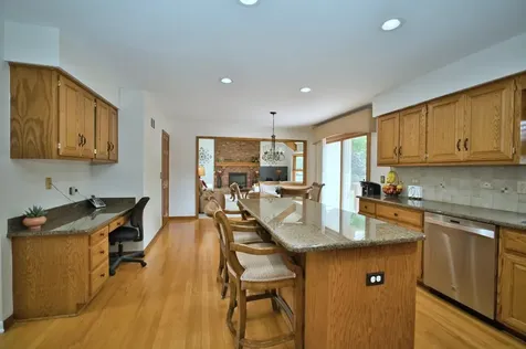 114 Rhine Avenue Bolingbrook IL 60490