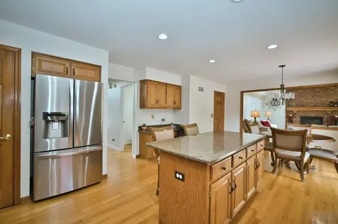 114 Rhine Avenue Bolingbrook IL 60490