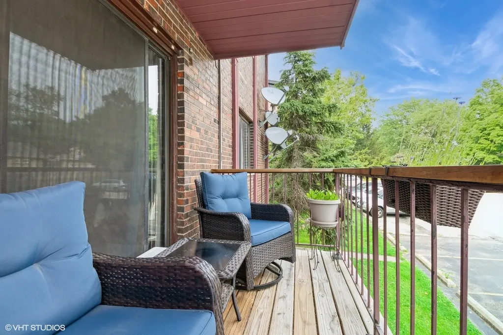 8473 Archer Avenue Willow Springs IL 60480