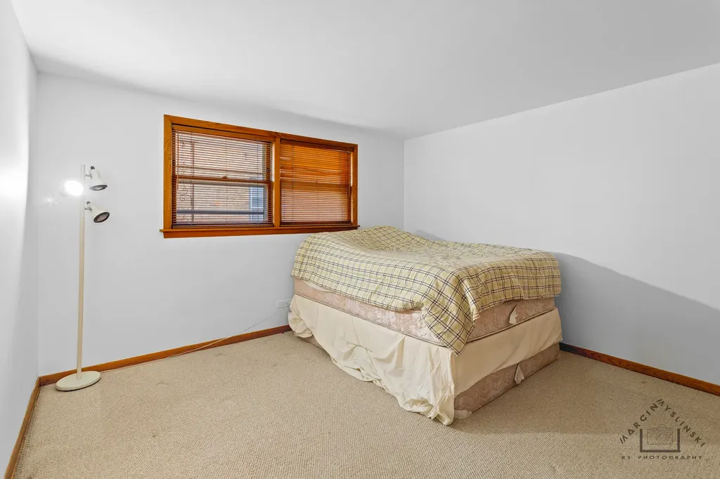 5440 West Windsor Avenue Chicago IL 60630