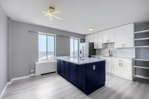 6833 North Kedzie Avenue Chicago IL 60645