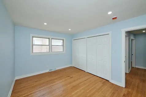 8544 West Roseview Drive Niles IL 60714