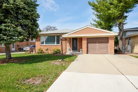 8544 West Roseview Drive Niles IL 60714