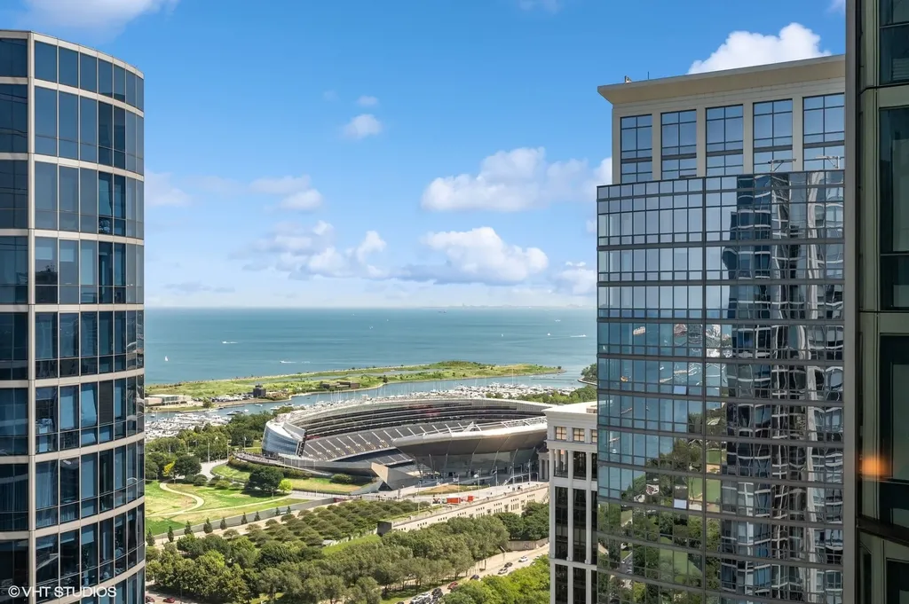 1201 South Prairie Avenue Chicago IL 60605