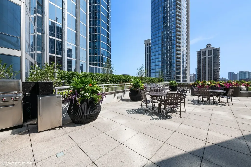 1201 South Prairie Avenue Chicago IL 60605
