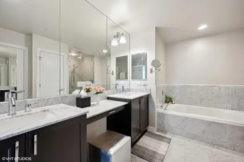 1201 South Prairie Avenue Chicago IL 60605