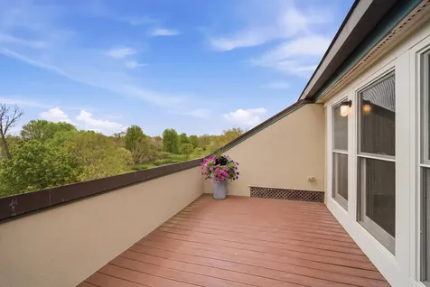 260 Whistler Road Highland Park IL 60035